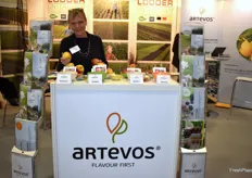 Sabine Fey from Artevos GmbH was at Fruit Logistica for the first time. The focus was on the new apple varieties of the company, which are primarily suitable for direct sales.